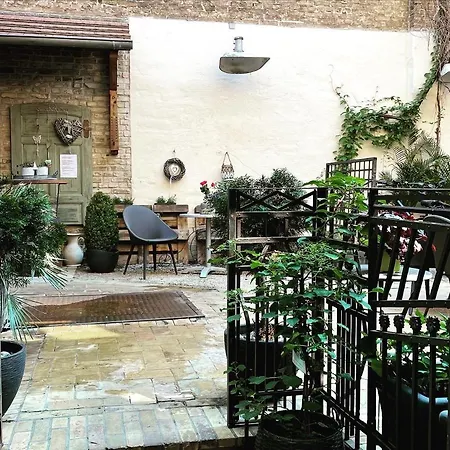 Walhalla Hotel 2*
